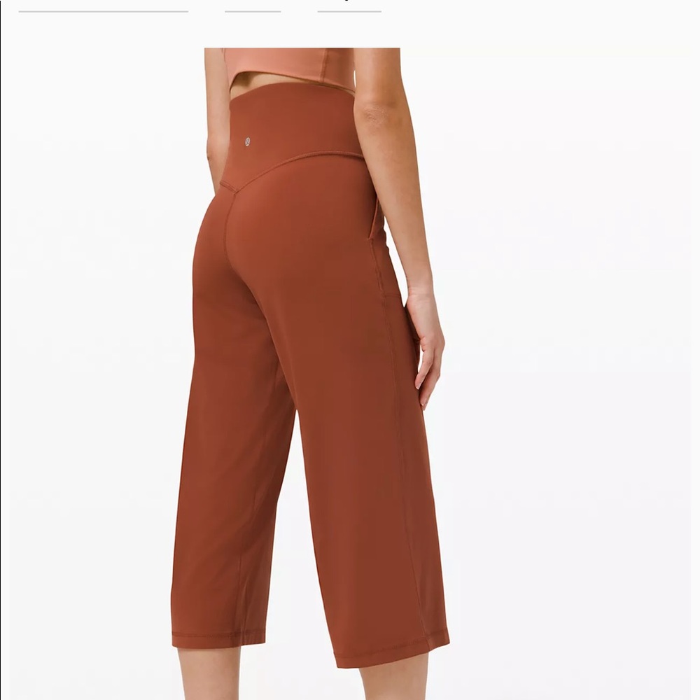 lululemon athletica Align™ leggings nulu DKTE